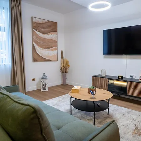 1 Ultra * Cluj-Napoca